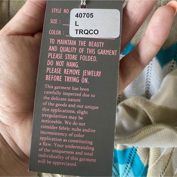 ⭐ 3/$15 NWT Beige White Blue Chevron Knit Babydoll Wrap Cami Sweater Tank T - Picture 8 of 9